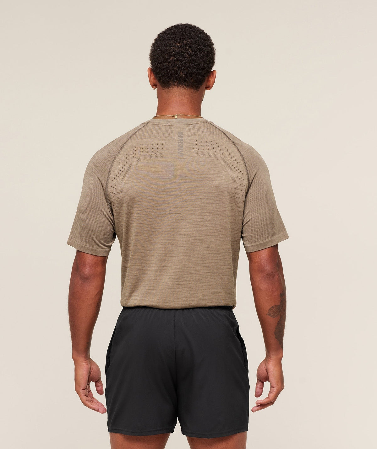 Versatile Seamless Tee