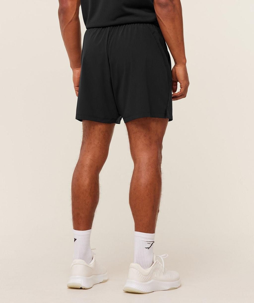 Hybrid 6" Short