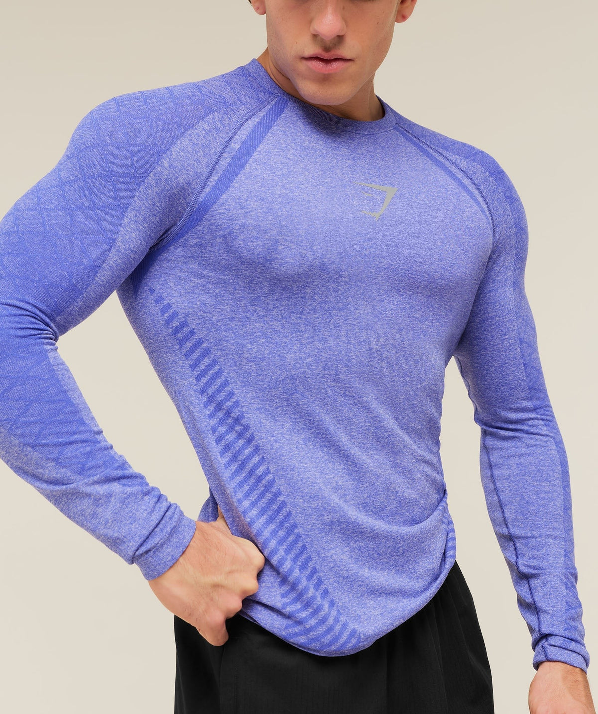 Devant Seamless Long Sleeve Tee