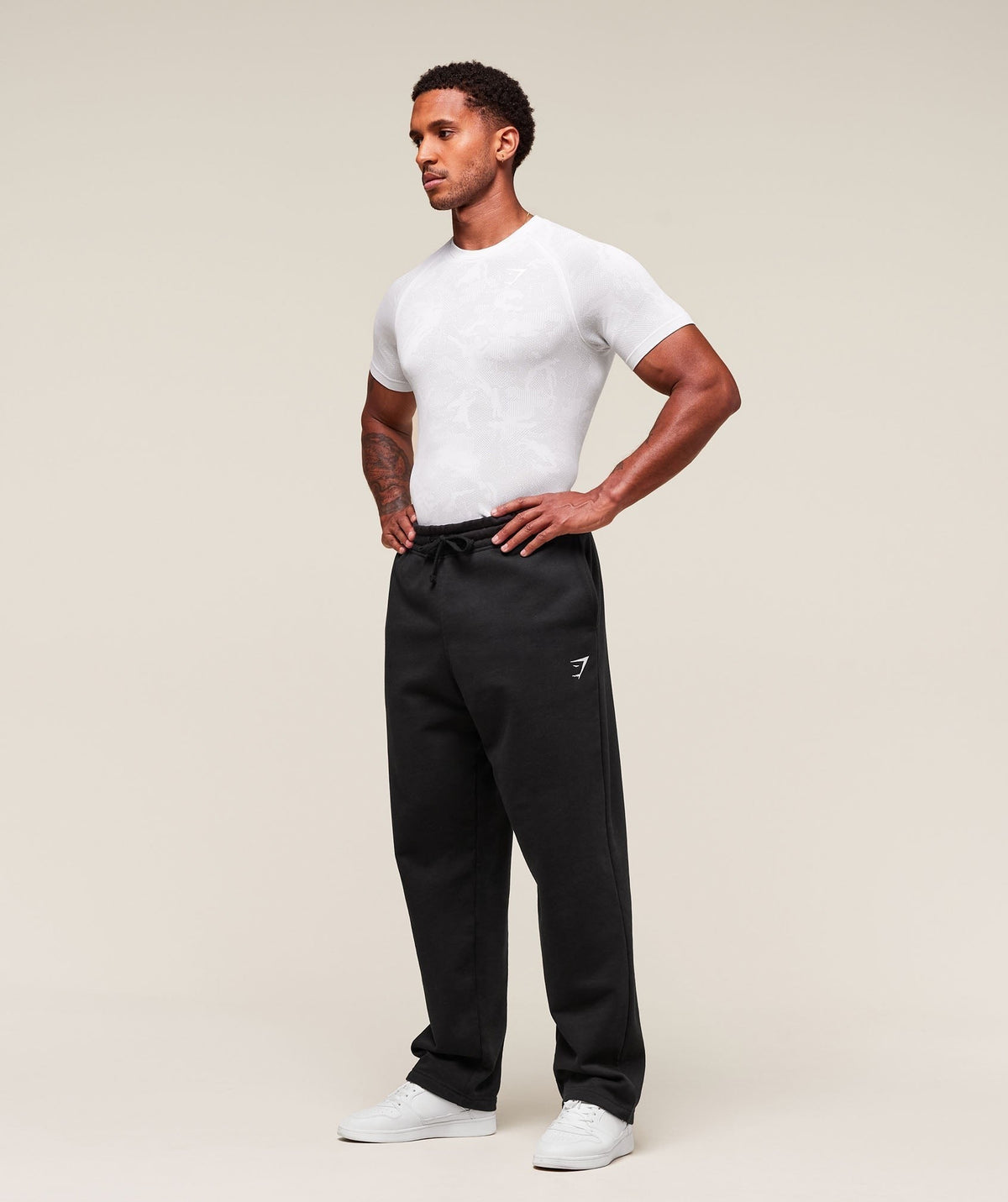 Geo Seamless Tee