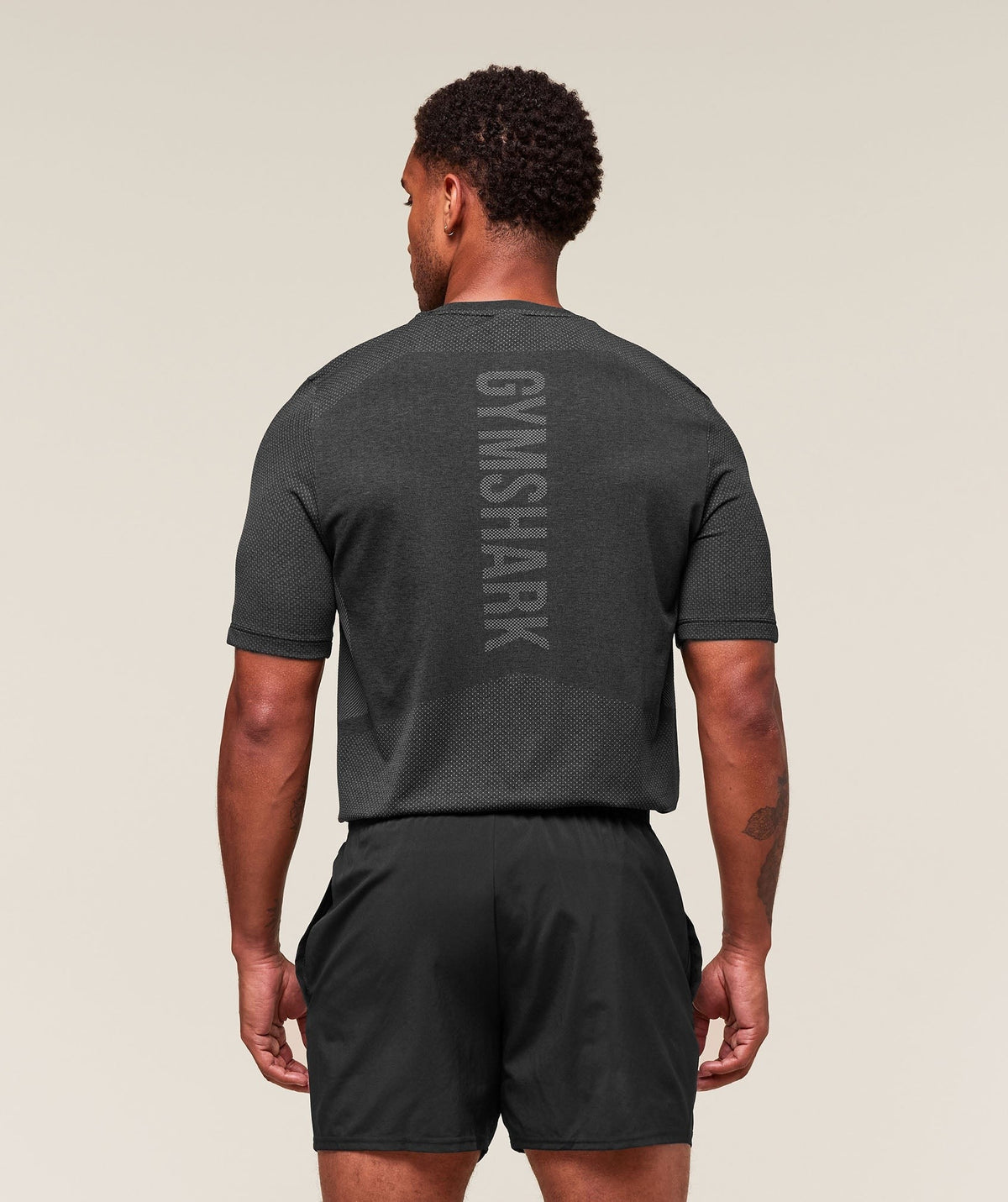 Lightweight Seamless Tee