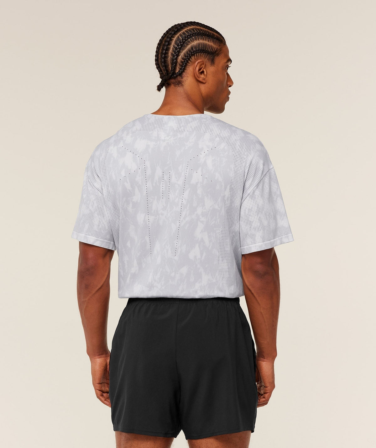 Distance Seamless Tee