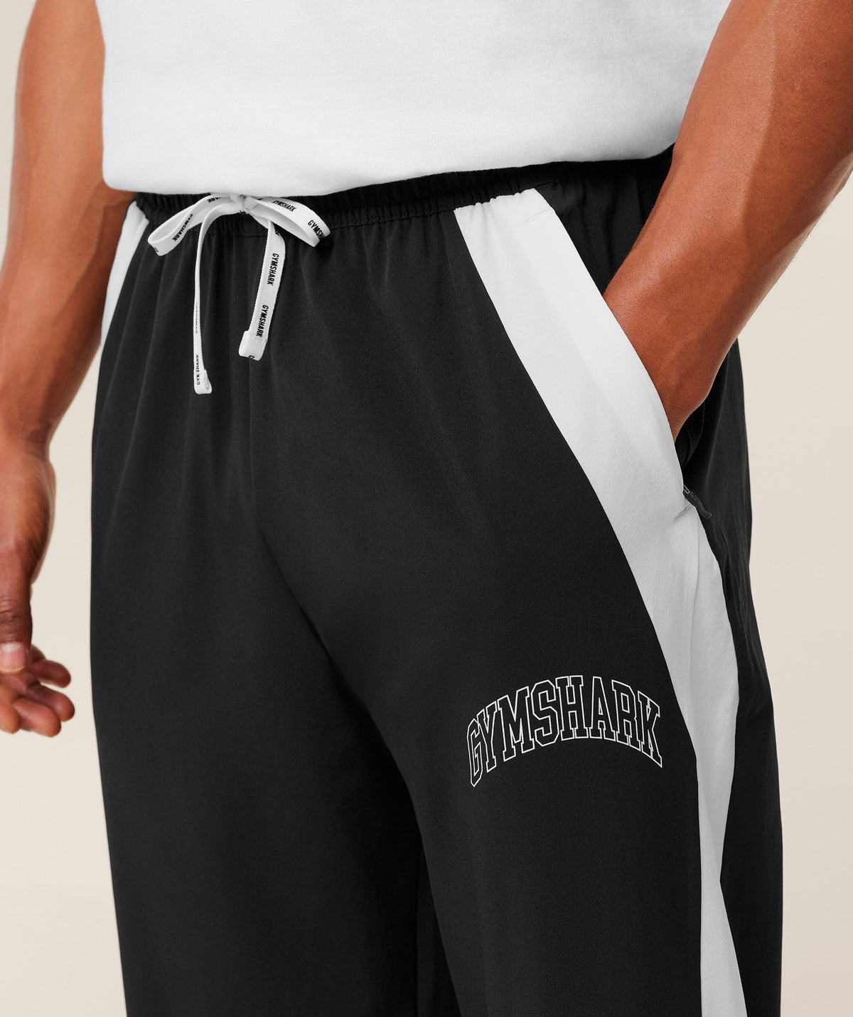 Collegiate Tech Pant