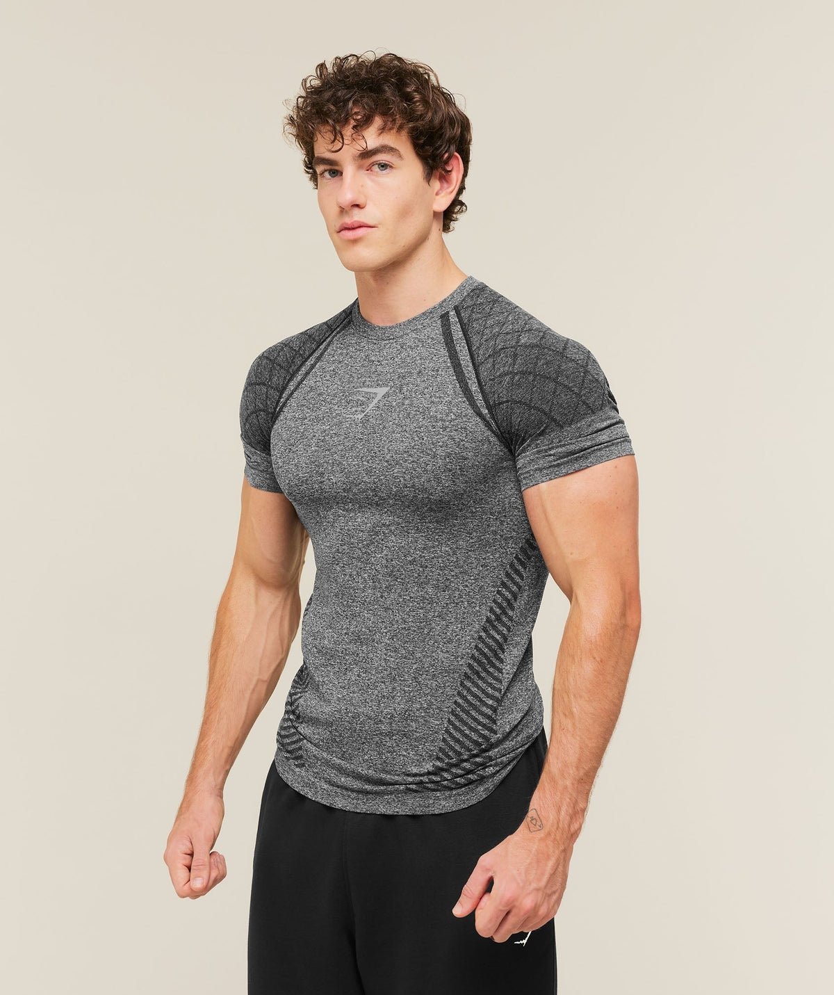 Devant Seamless Tee