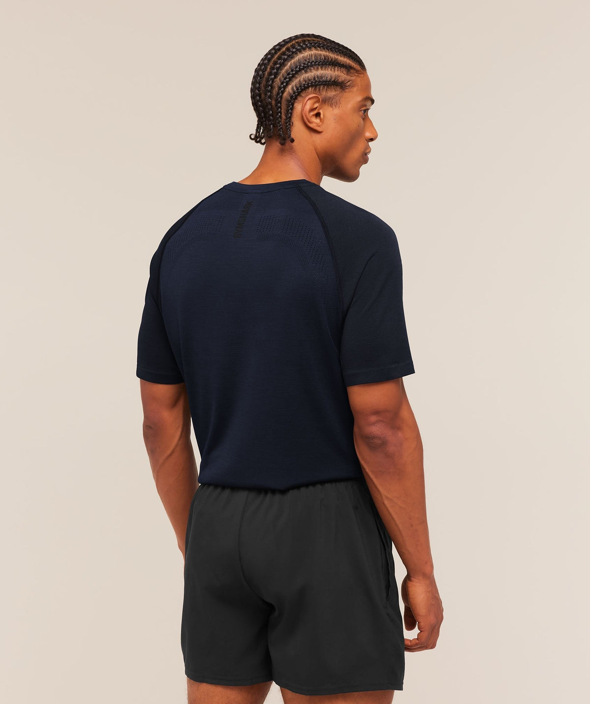 Versatile Seamless Tee