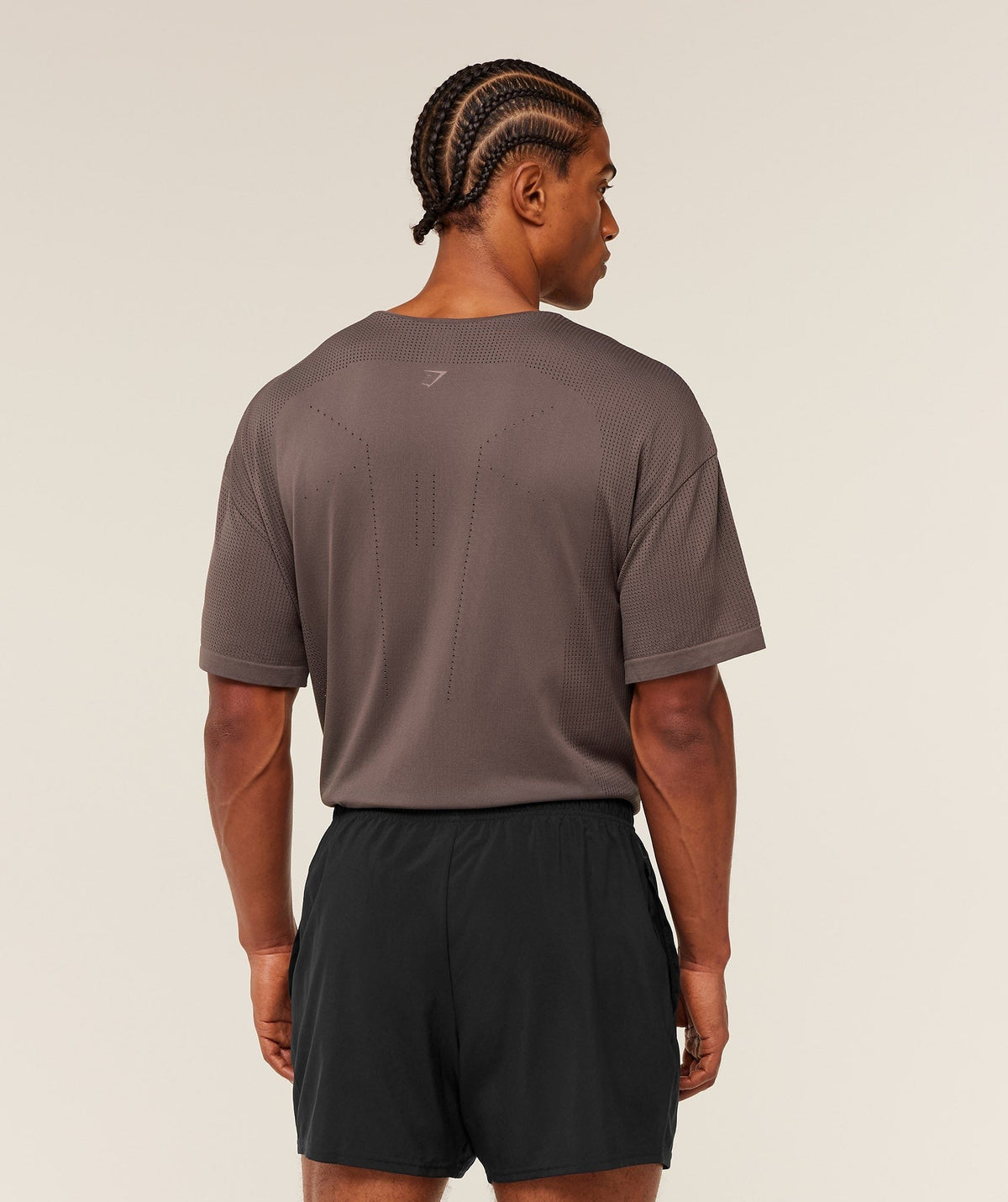 Distance Seamless Tee