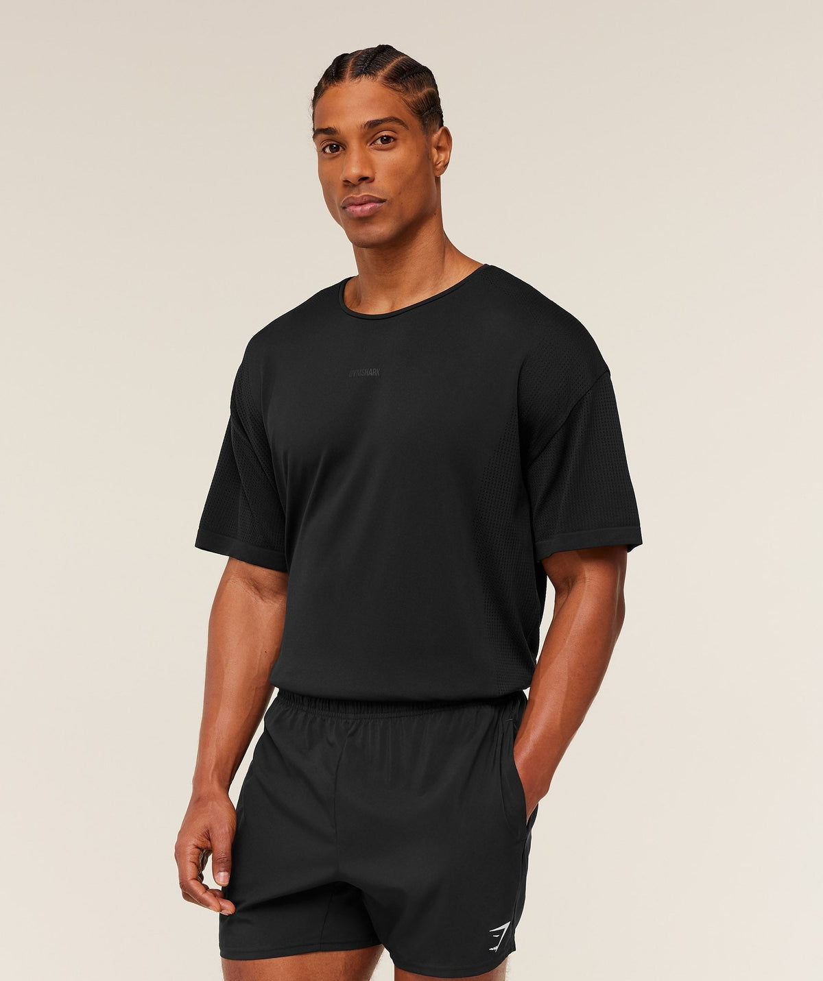 Distance Seamless Tee
