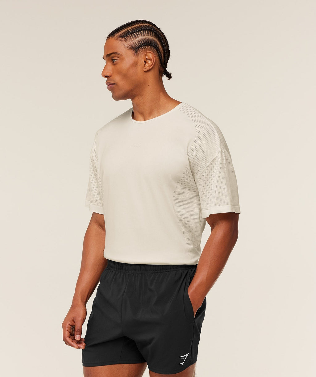 Distance Seamless Tee