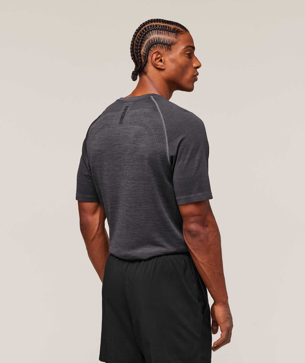 Versatile Seamless Tee