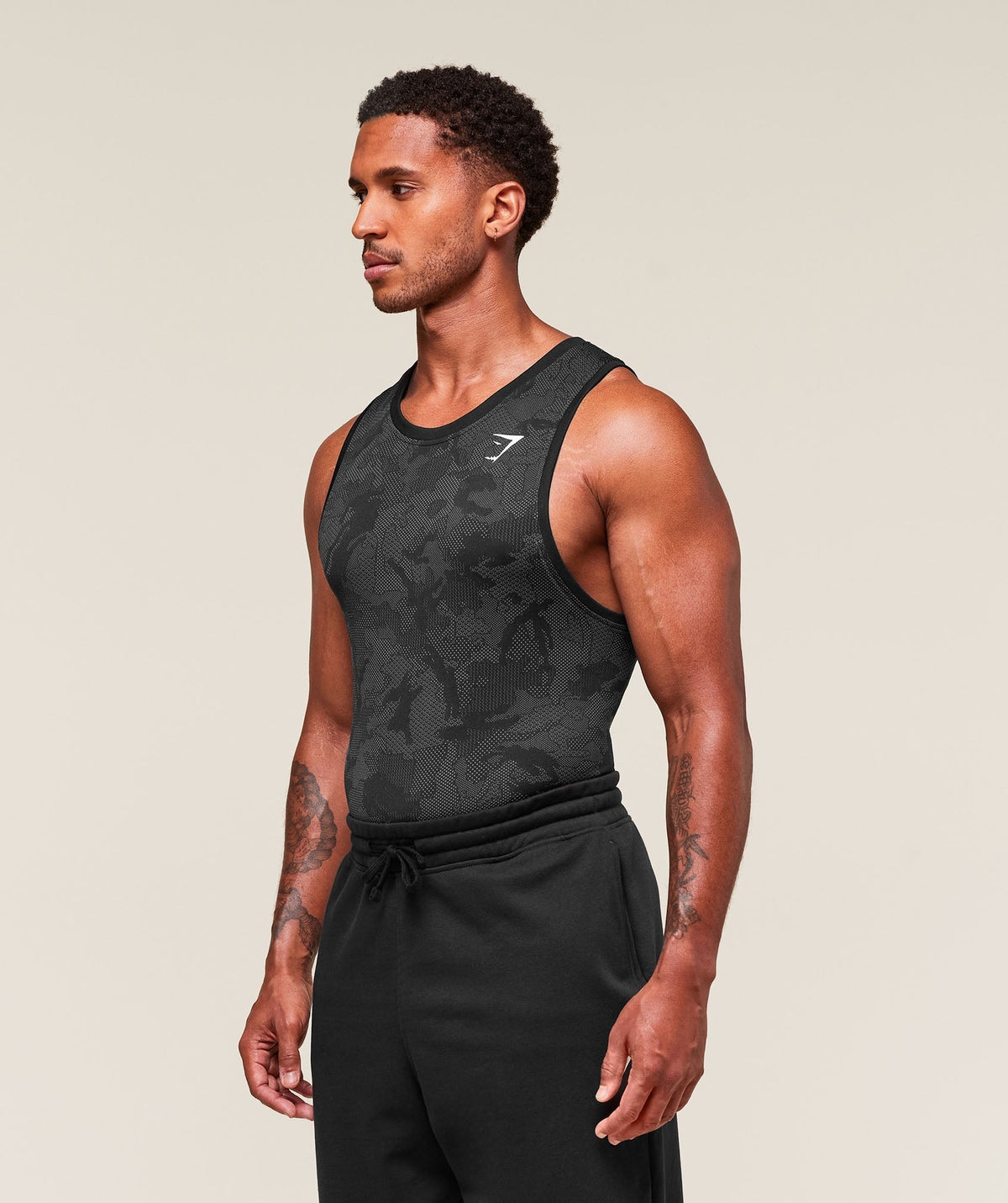 Geo Seamless Tank