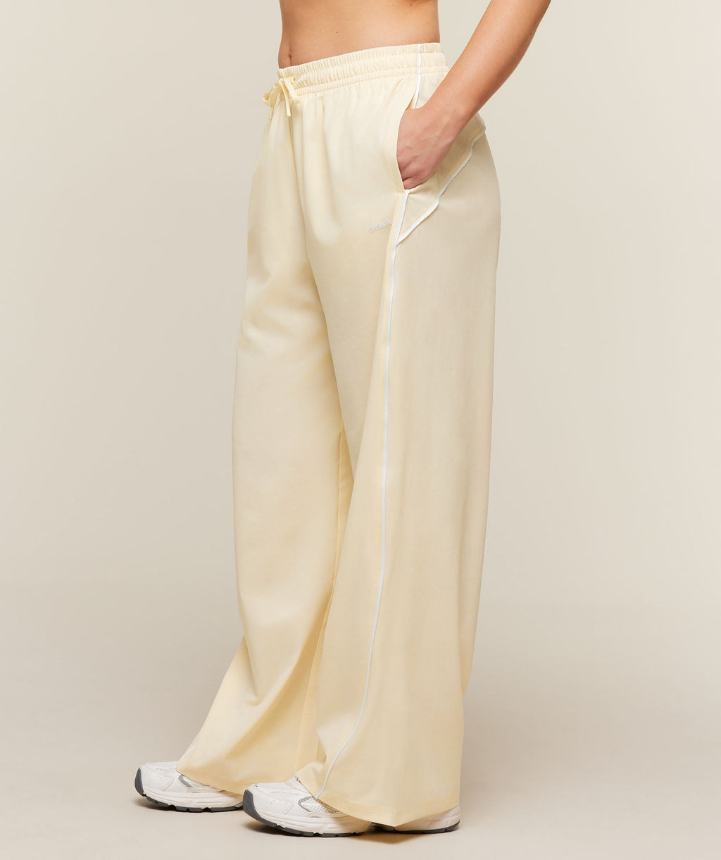Track Pants Short